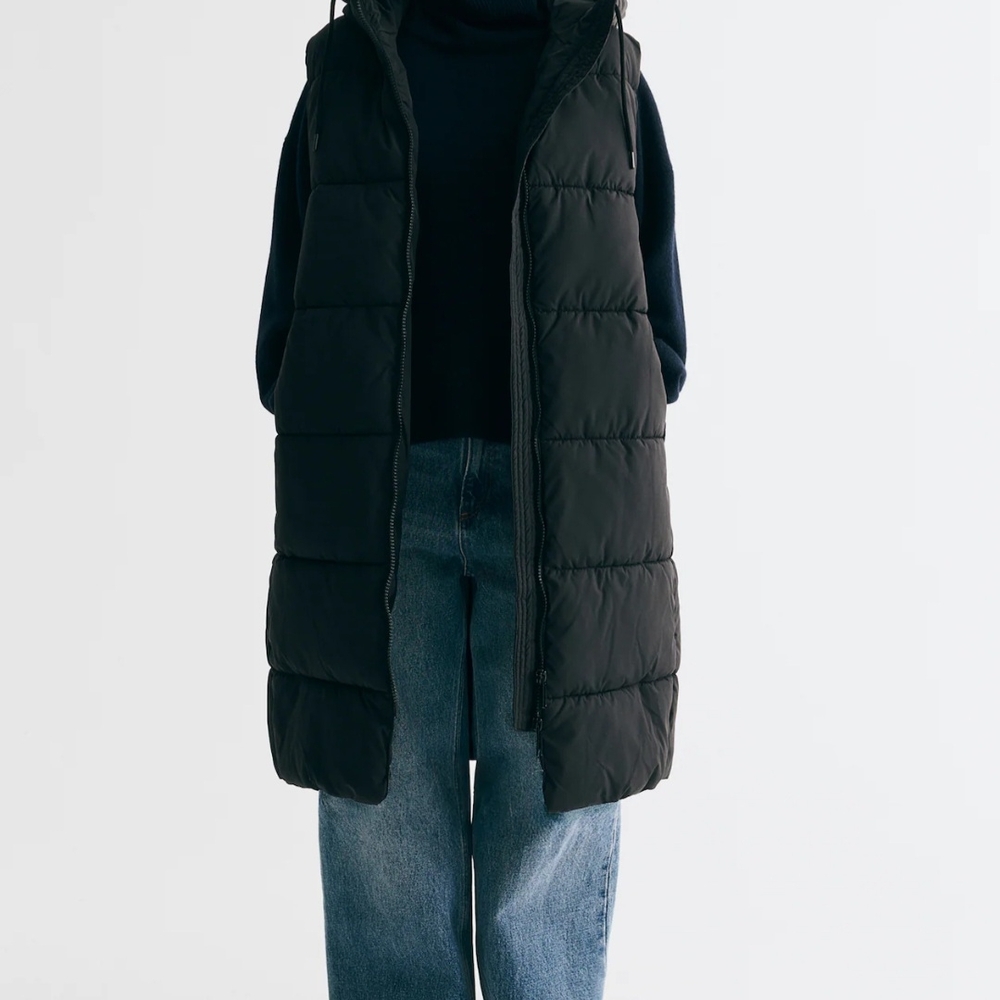 H&M Oversized Black Puffer Vest